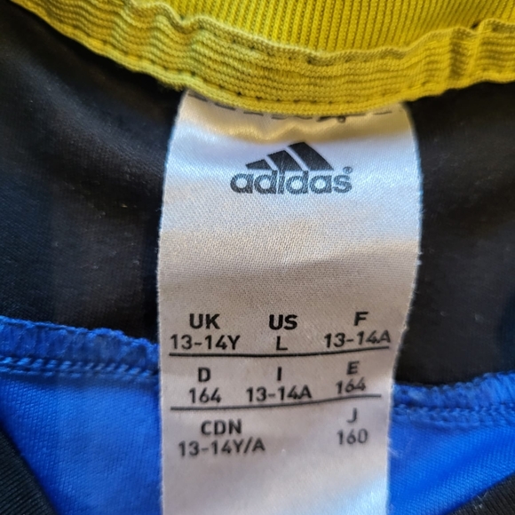 Boy's Adidas T-shirt - Picture 3 of 8